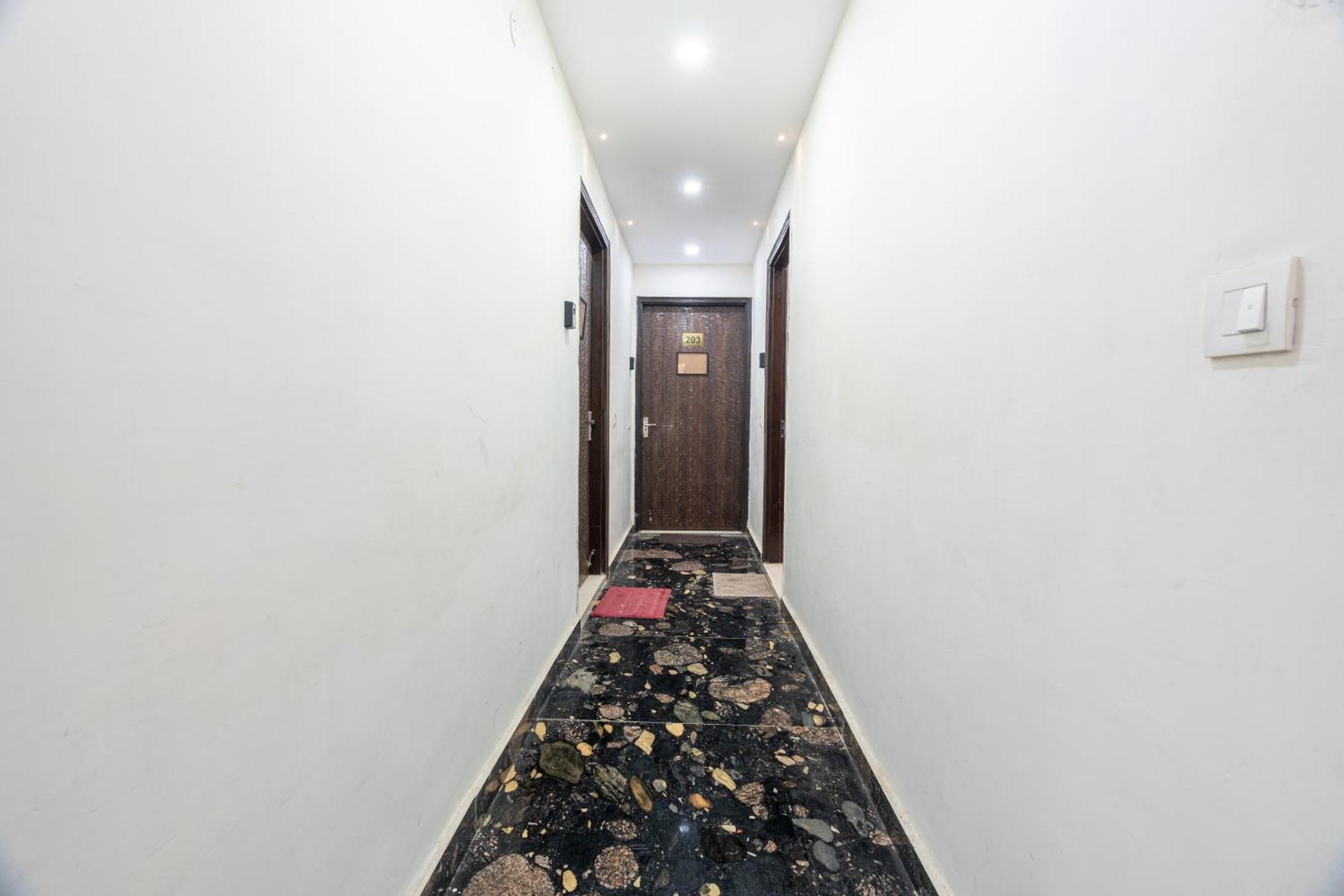 Homlee-Vintage 2Bhk-Ndls-Lift-Bharat Mandapam Apartment Ню Делхи Екстериор снимка