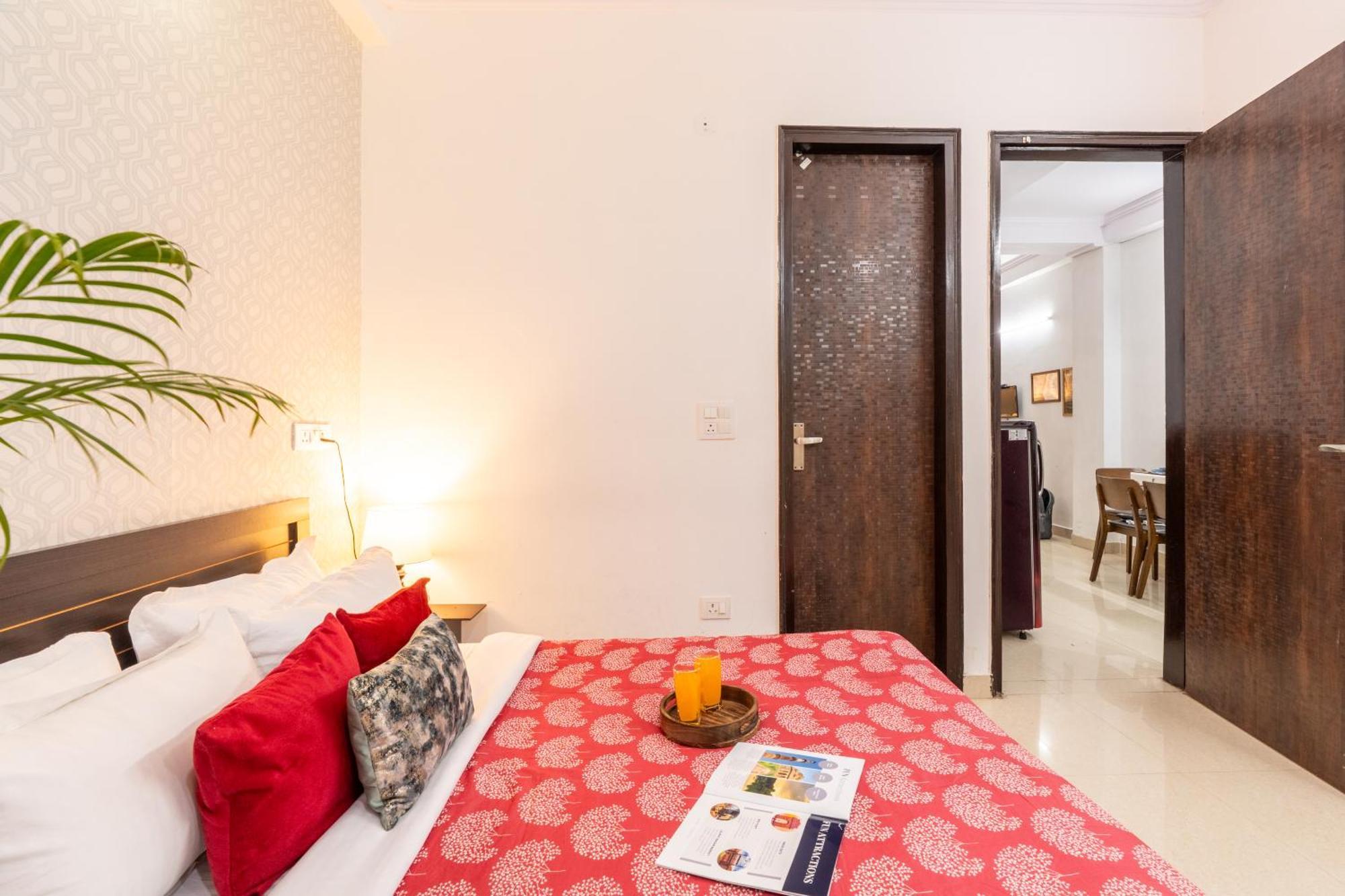 Homlee-Vintage 2Bhk-Ndls-Lift-Bharat Mandapam Apartment Ню Делхи Екстериор снимка